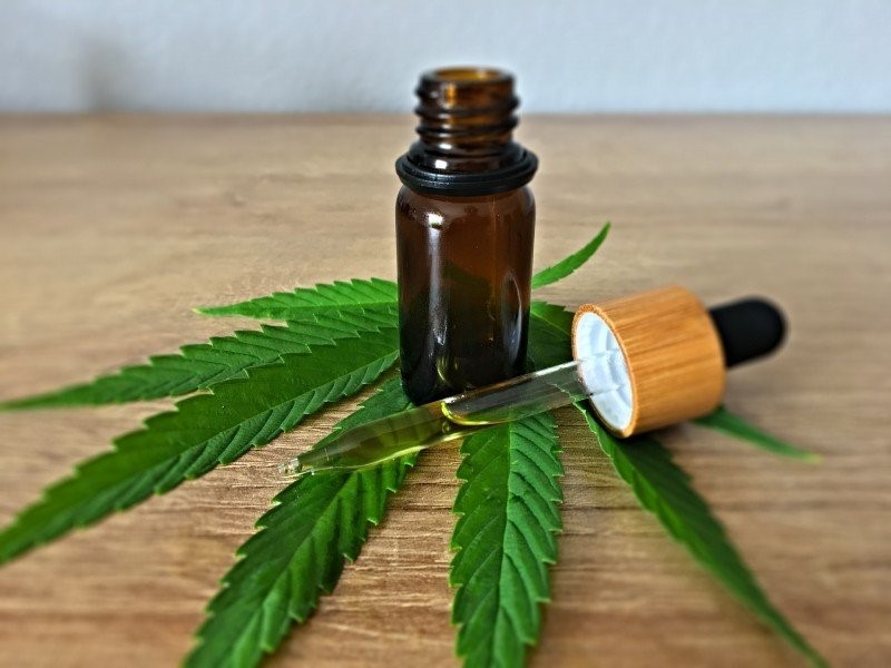 Top 10 Benefits of CBD Oil